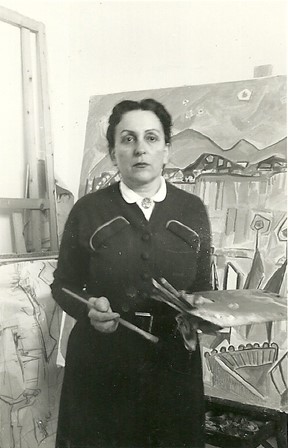 Helen Zongolopoulou at her studio