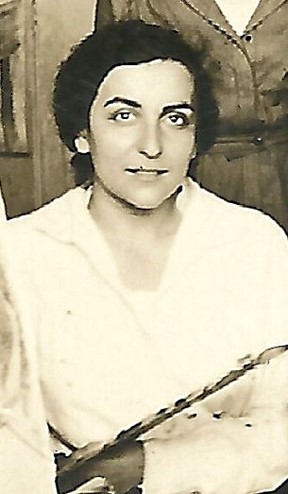 Helen Paschalidou, student at the Athens School of Fine Arts